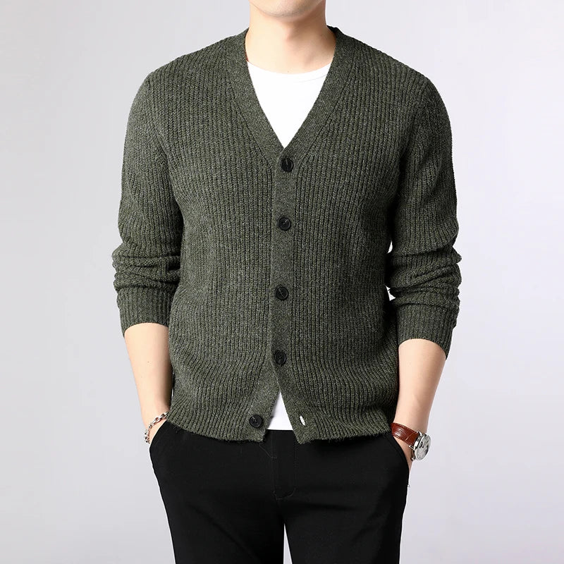 Knurl Button Classic Sweater