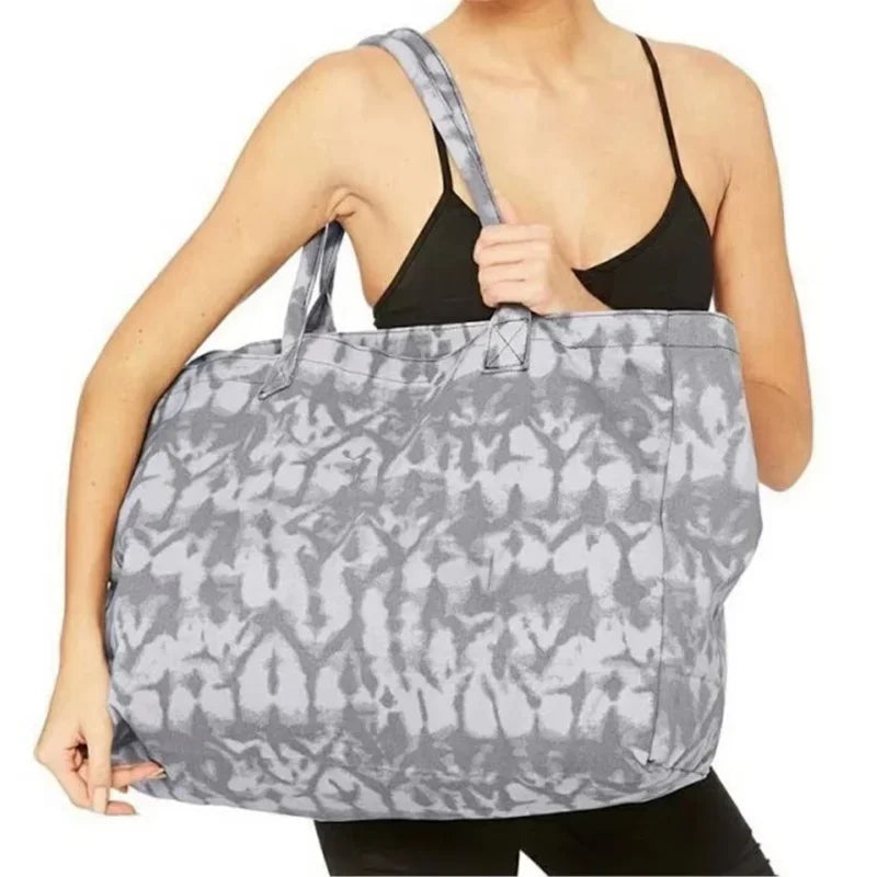 Vera Yoga Canvas Tote