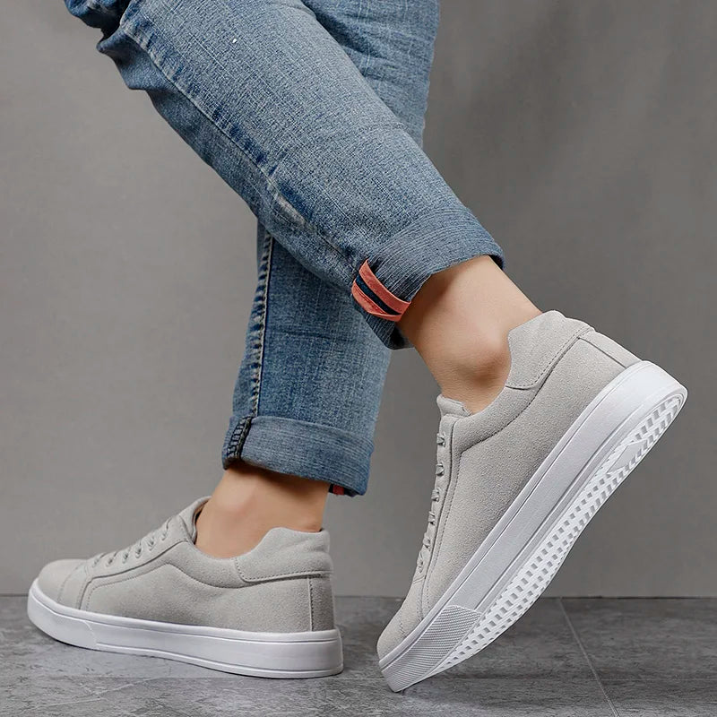 Urban Deck Low Top Canvas Sneaker