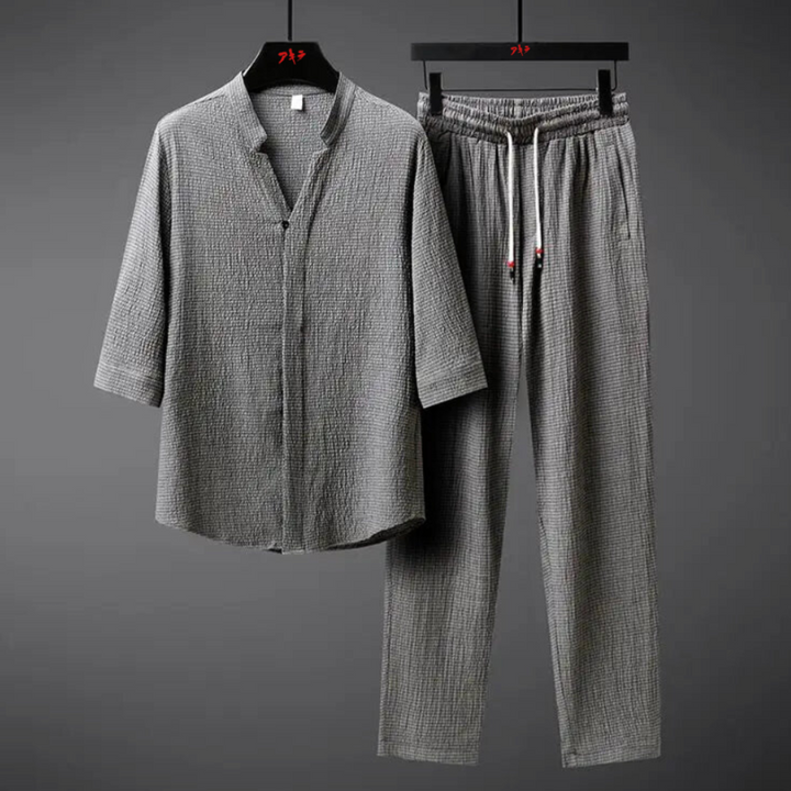 Akira Leisure Linen Set