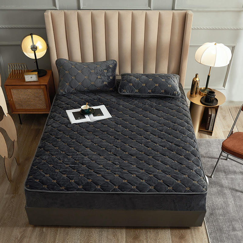 Gianni Cesario Luxury Bedding Set